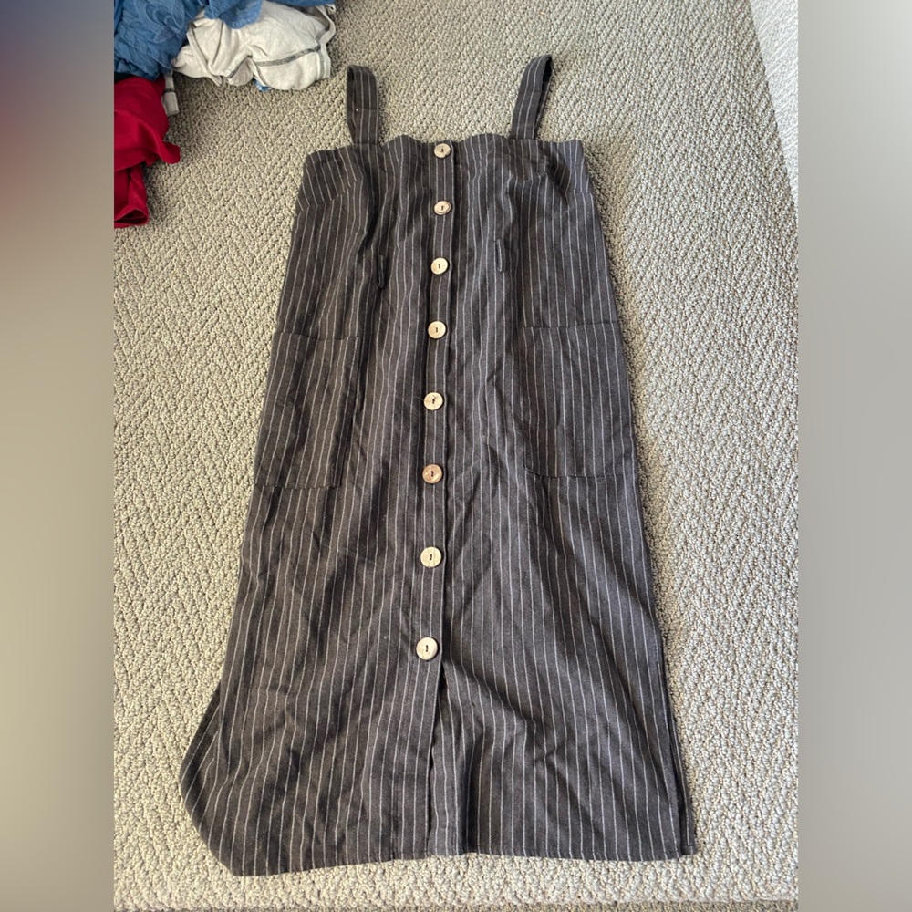 Brown Pin Striped Dress Size Large